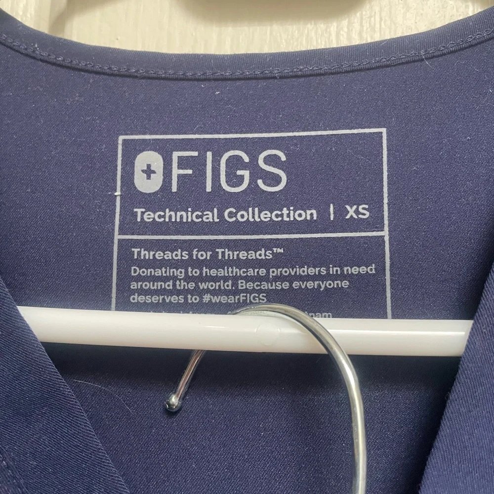 Figs Scrub Set - Picture 3 of 3